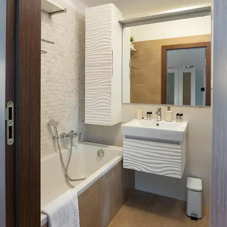 Walonska Comfort With Balcony Properunit Βρότσλαβ